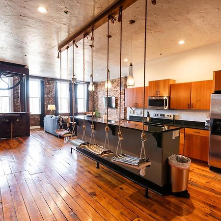 Apartamento The Two Story Loft Springfield Exterior foto