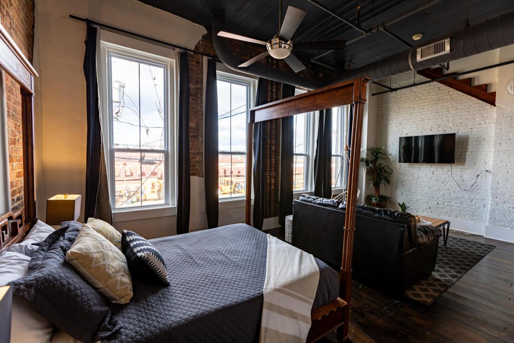 Apartamento The Two Story Loft Springfield Exterior foto