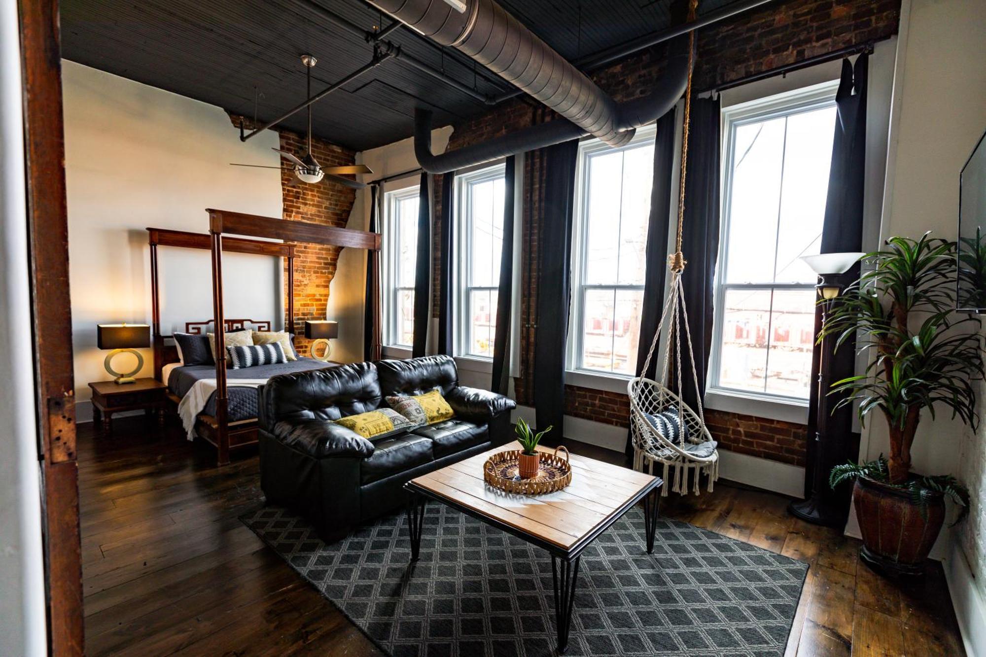 Apartamento The Two Story Loft Springfield Exterior foto