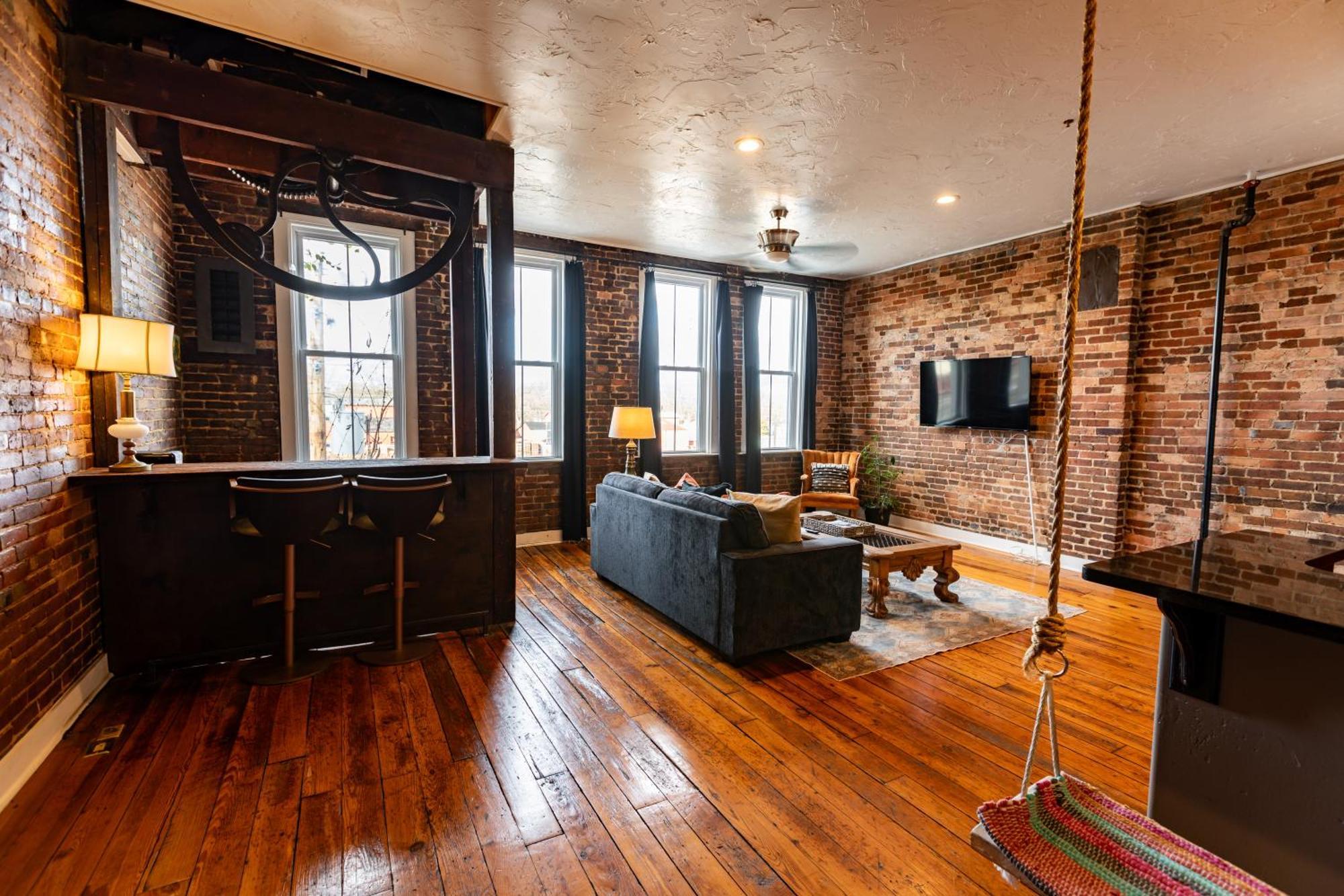 Apartamento The Two Story Loft Springfield Exterior foto